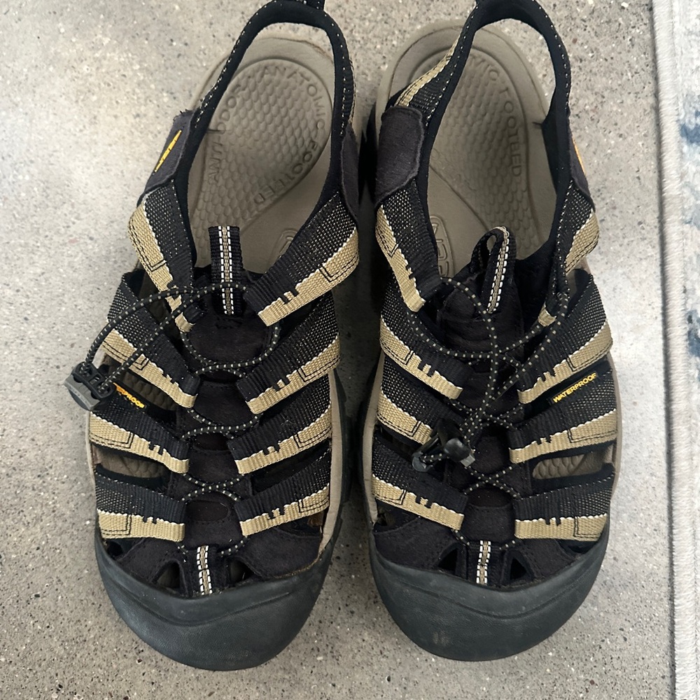 Keen Black and Tan Footwear